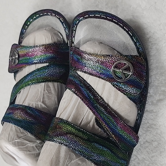 Alegria Betty Hippie Momma Peace Sign Multi Color Sandals New In Box - Picture 3 of 11